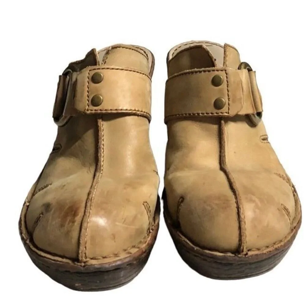 B.O.C. Born Concept Retro Tan Leather Chunky 3 Heel Clog Size 9 (Wear‎ on Front)